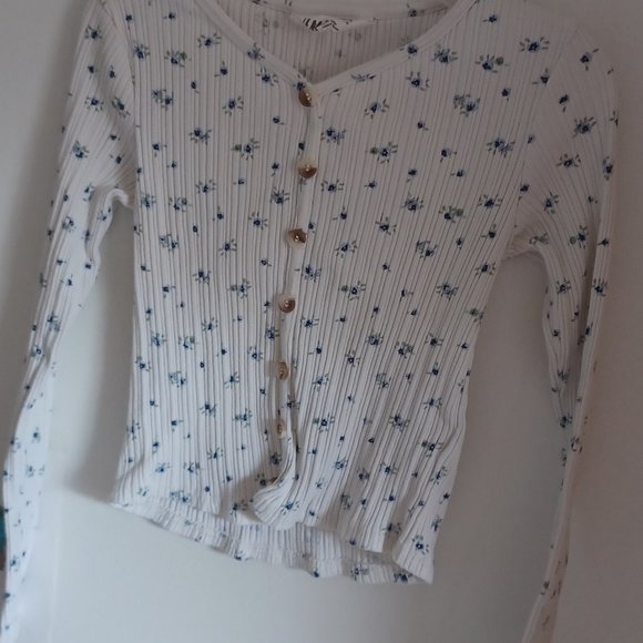 Girls bundle: Old navy and H&M long sleeve shirts- size S/M - Picture 5 of 7